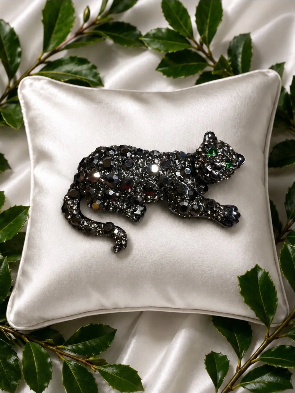Brooch Cat Embellished Black Crystal Green Eyes Large Statement